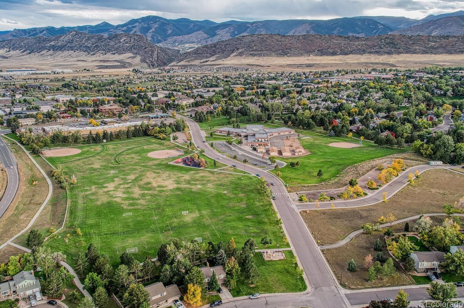 9797 Nova Ave, Littleton CO 80127-3932 exterior