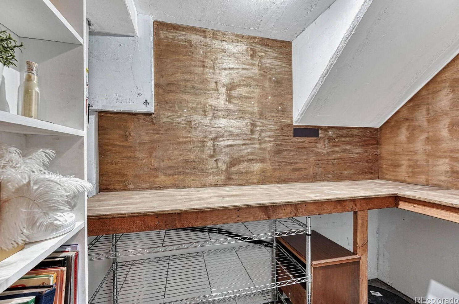 9797 Nova Ave, Littleton CO 80127-3932 exterior