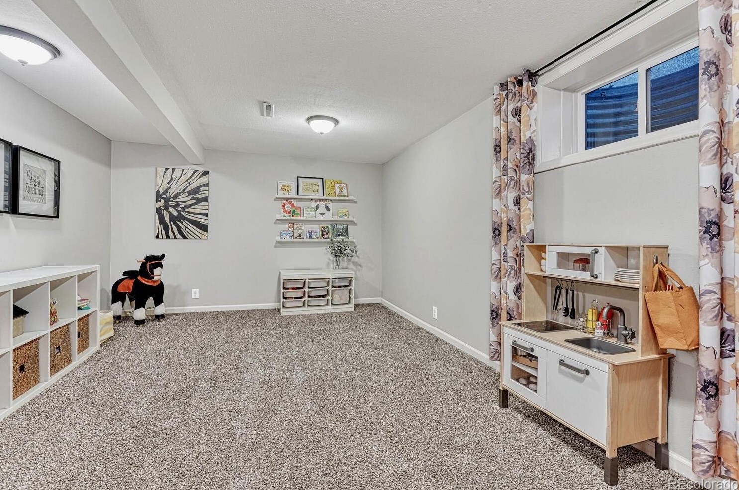 9797 Nova Ave, Littleton CO 80127-3932 exterior