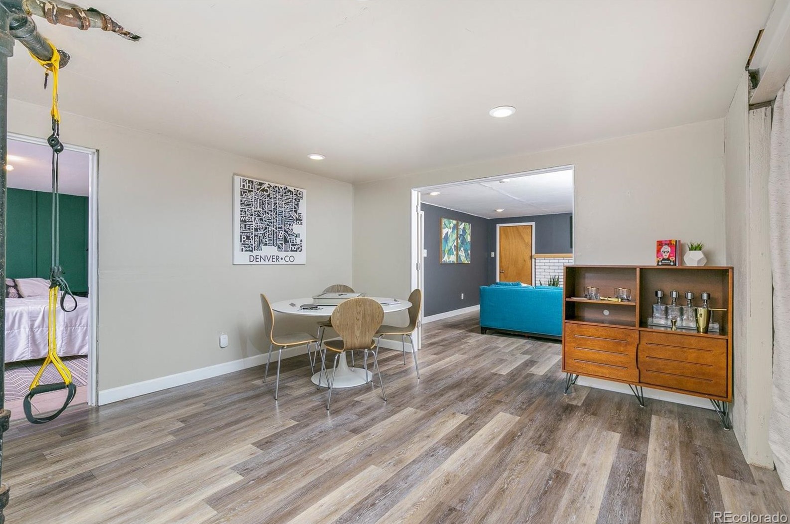 6338 Acoma St, Littleton CO 80120-3409 exterior