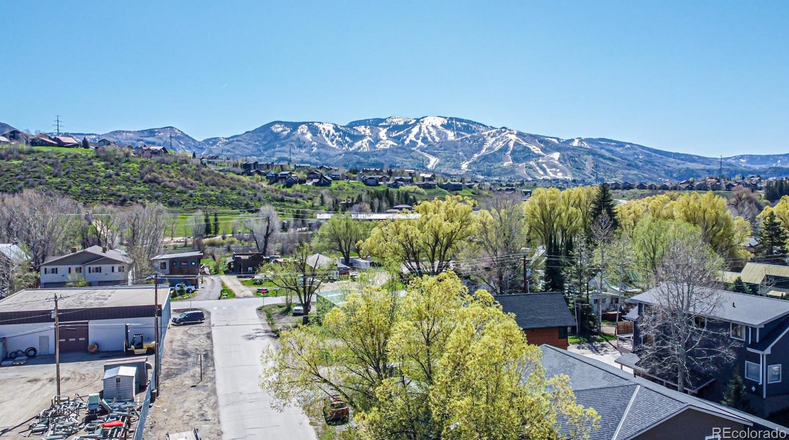 311 Pearl St, Steamboat Springs CO  80487-9335 exterior