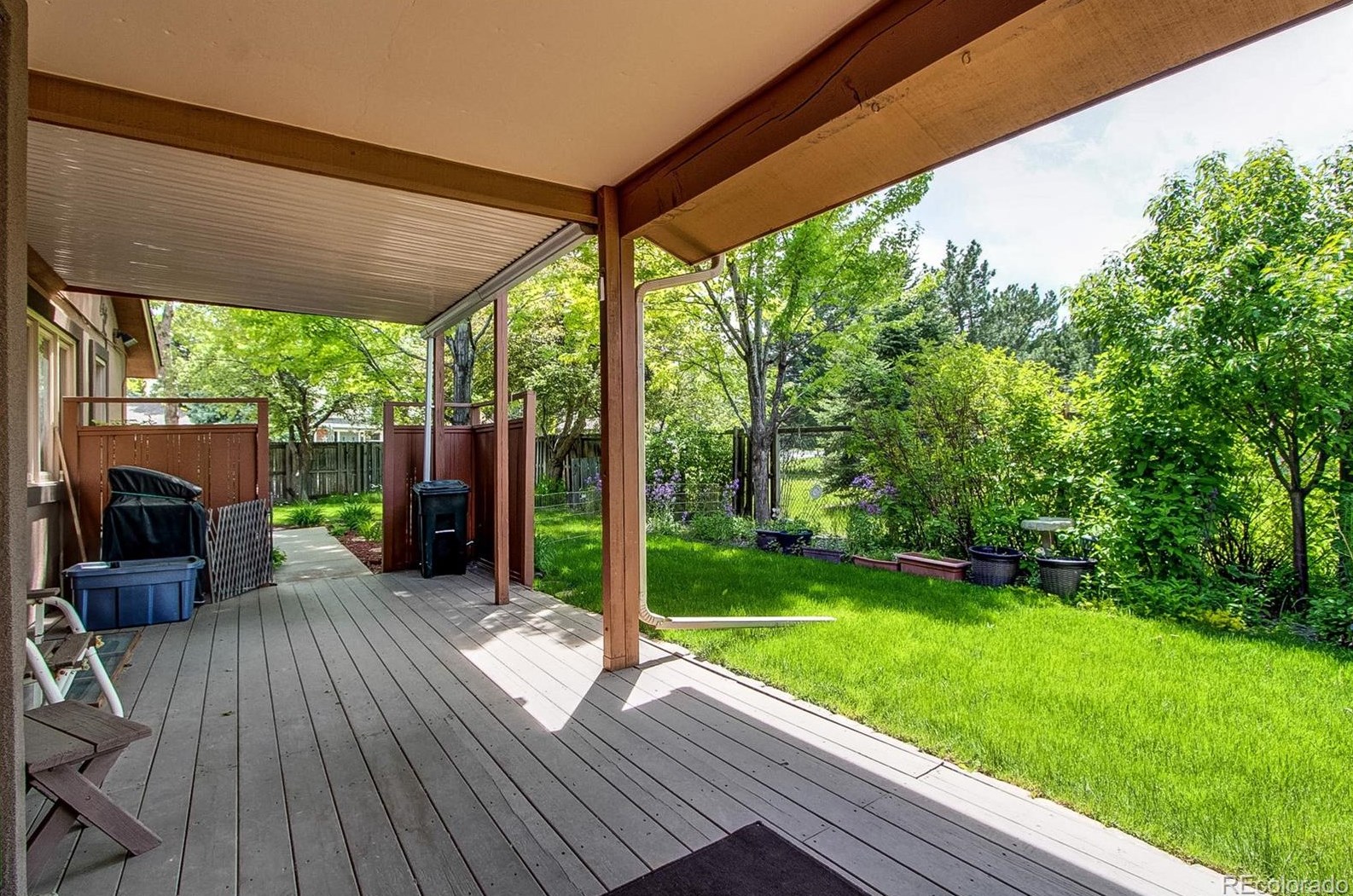 7943 Friend Dr, Littleton CO 80128-5171 exterior