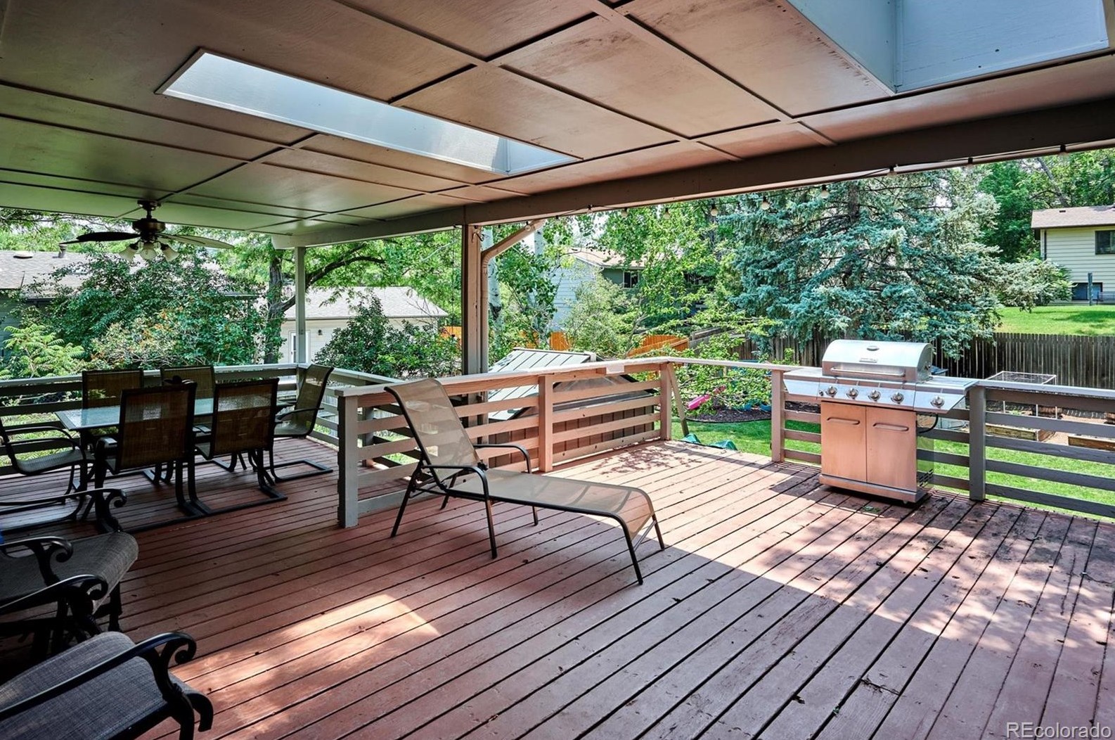 1084 Fremont Cir, Littleton CO 80122-1465 exterior