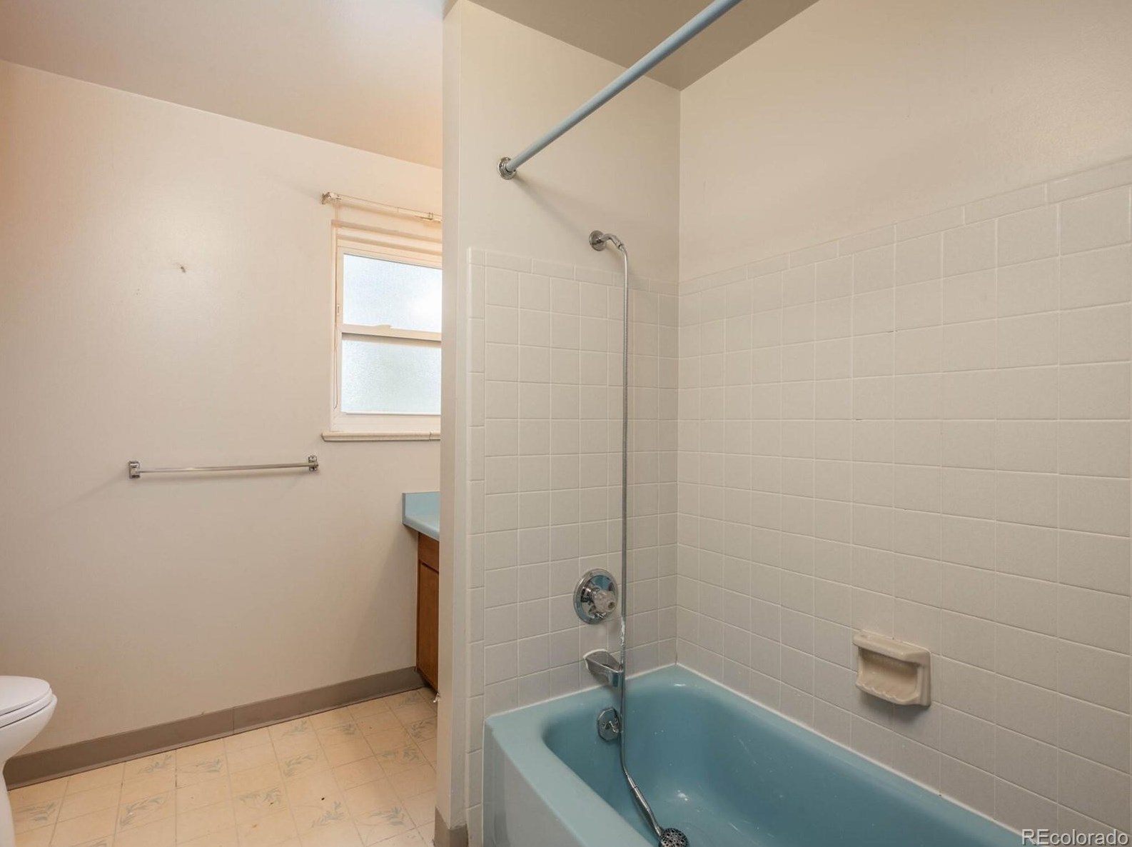 5934 Swadley Ct, Arvada CO  80004-4200 exterior