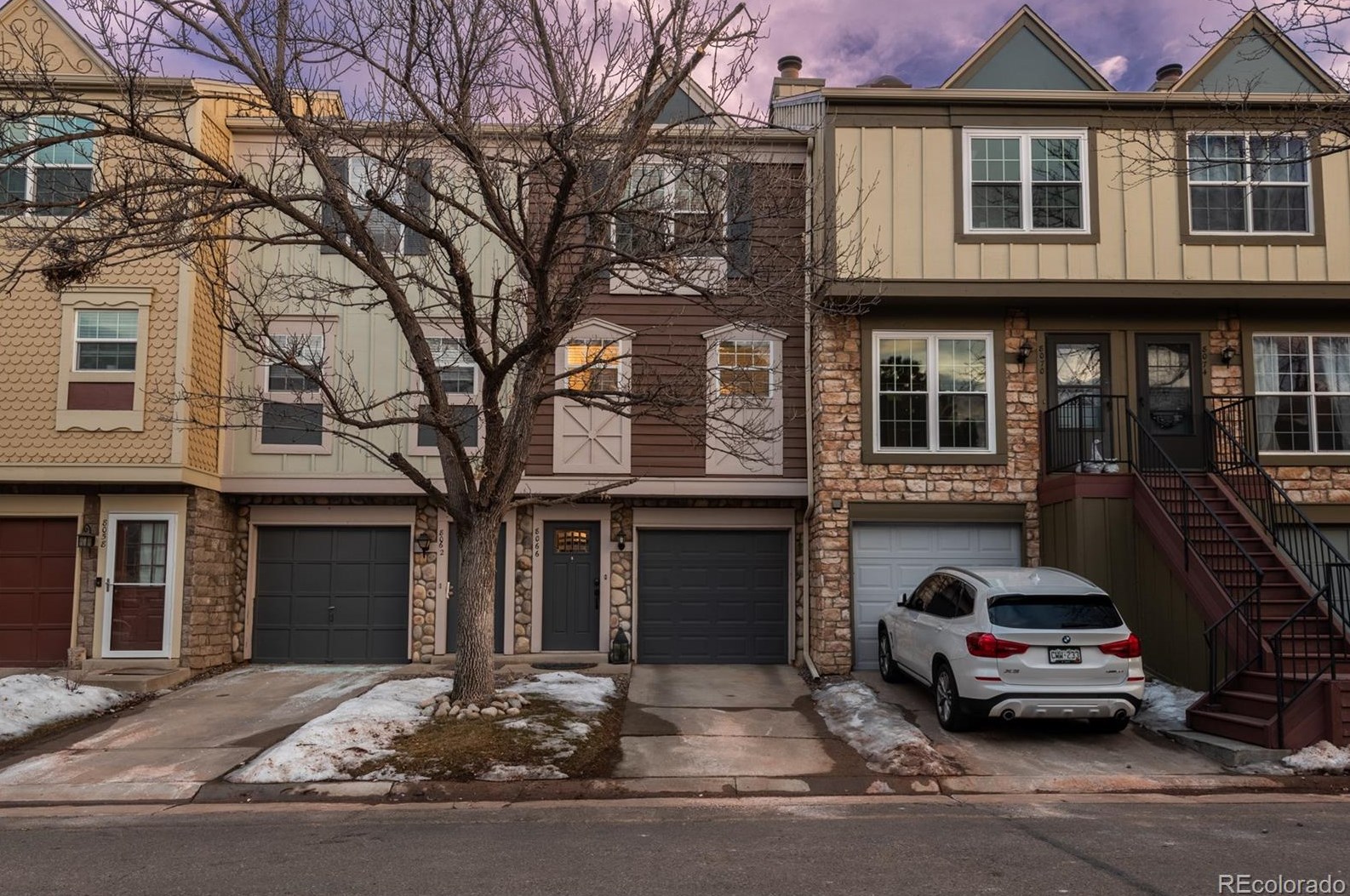 8066 Columbine Ct, Littleton CO  80122-3420 exterior