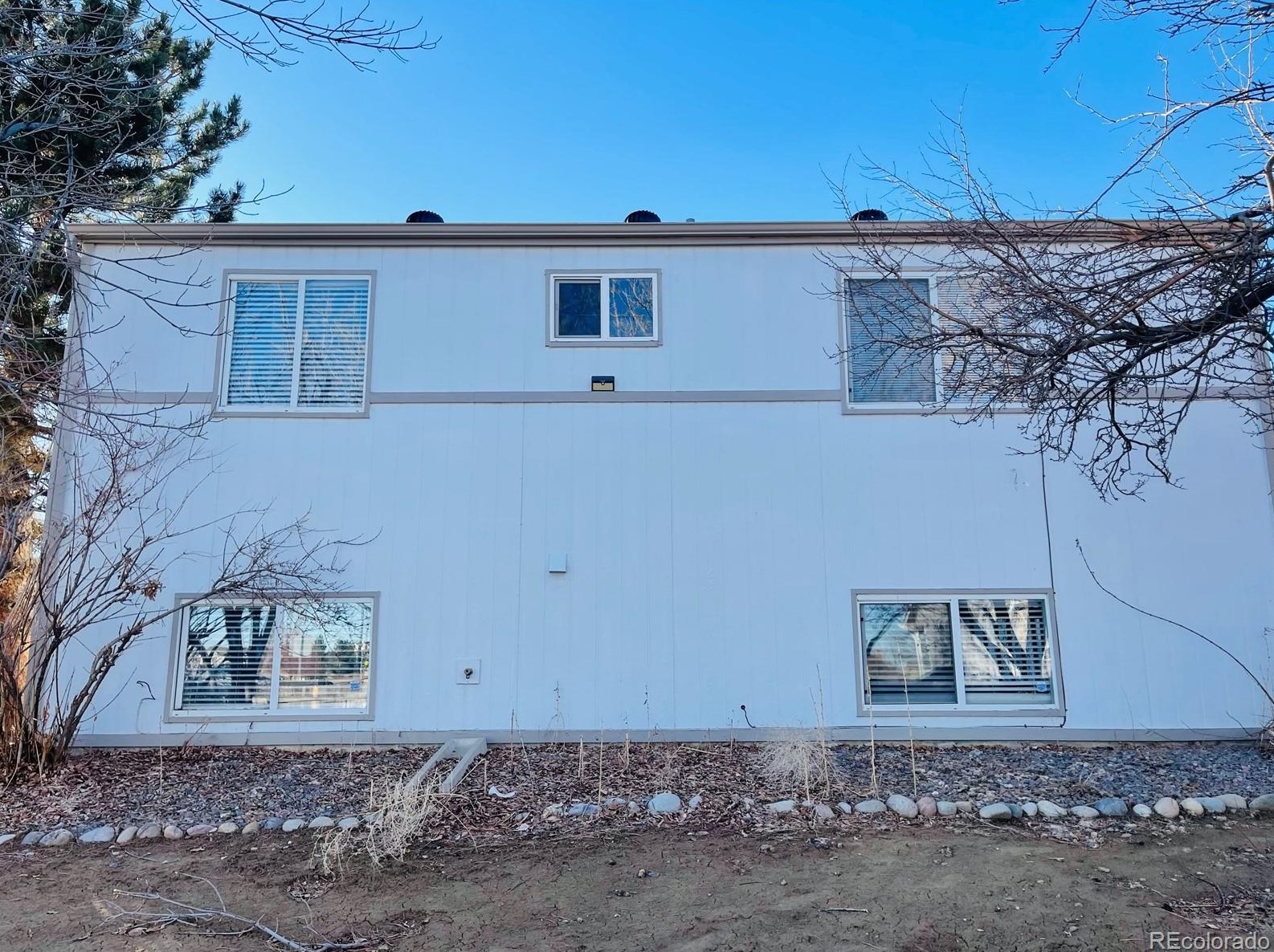 5590 Youngfield St, Littleton CO 80127-5211 exterior