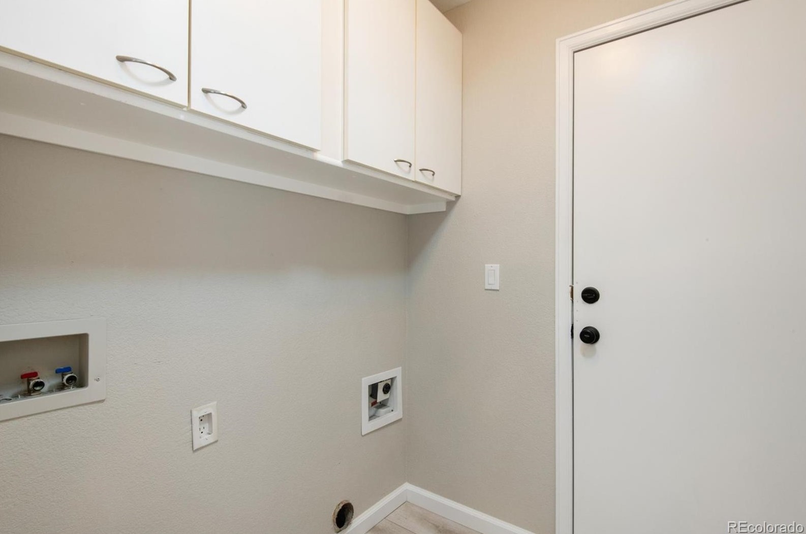 5075 Stonecrop Cir, Castle Rock CO 80109-8493 exterior