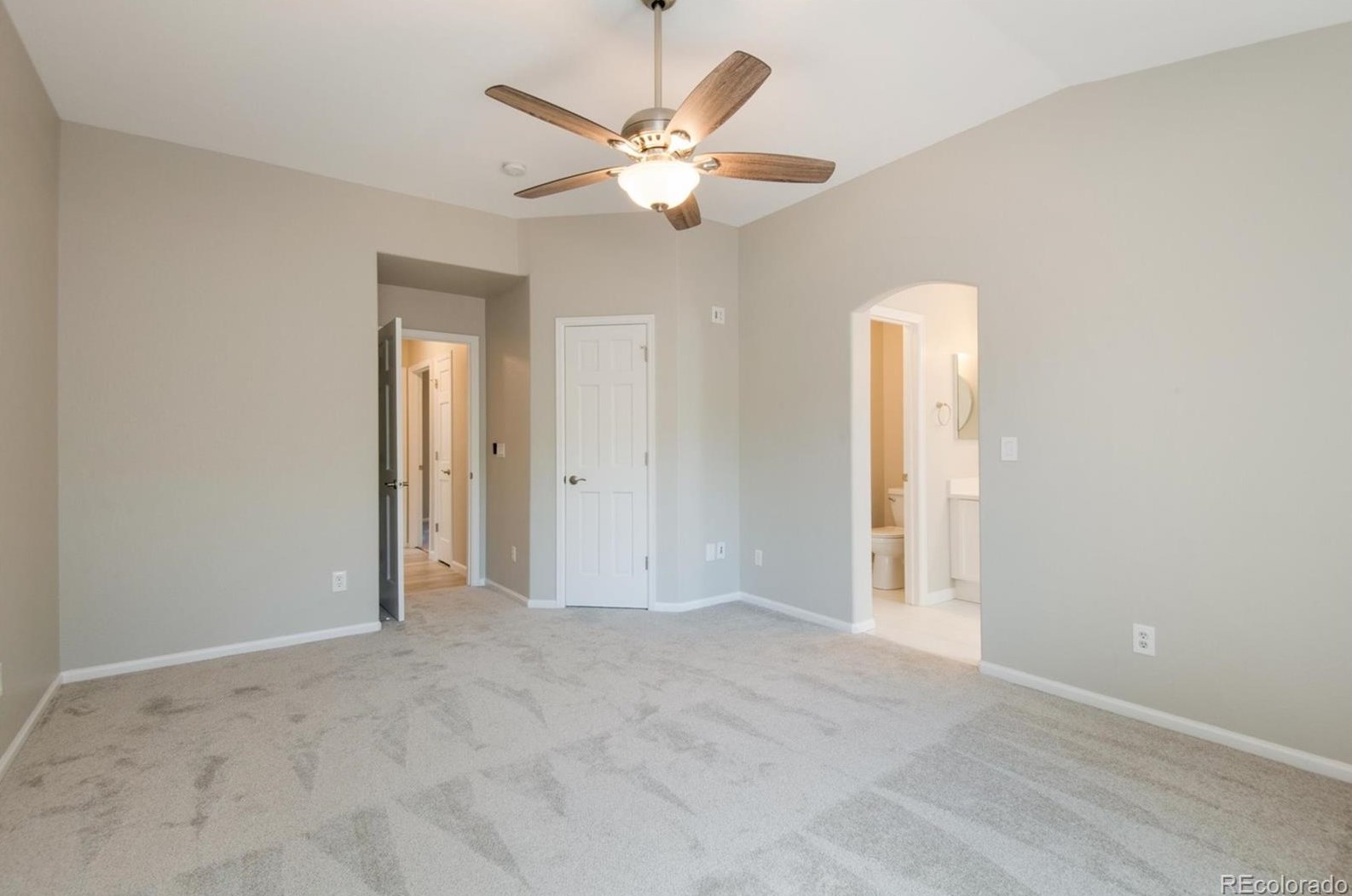 5075 Stonecrop Cir, Castle Rock CO 80109-8493 exterior