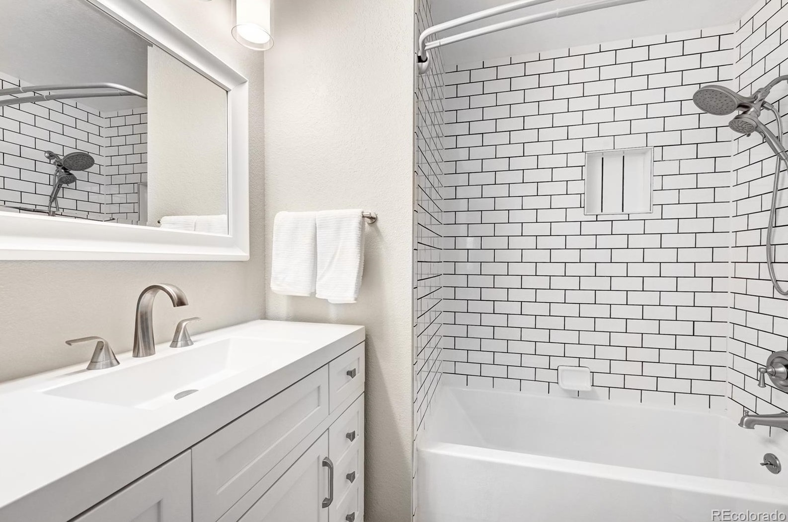 10472 82 Ave, Arvada CO  80005-4741 exterior