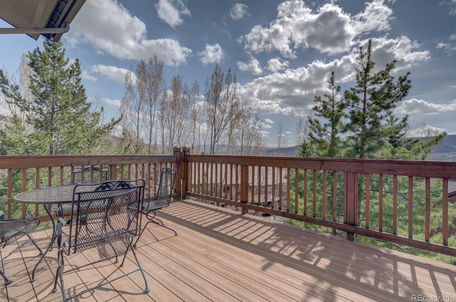 2565 Apres Ski Way, Steamboat Springs CO 80487-2131 exterior