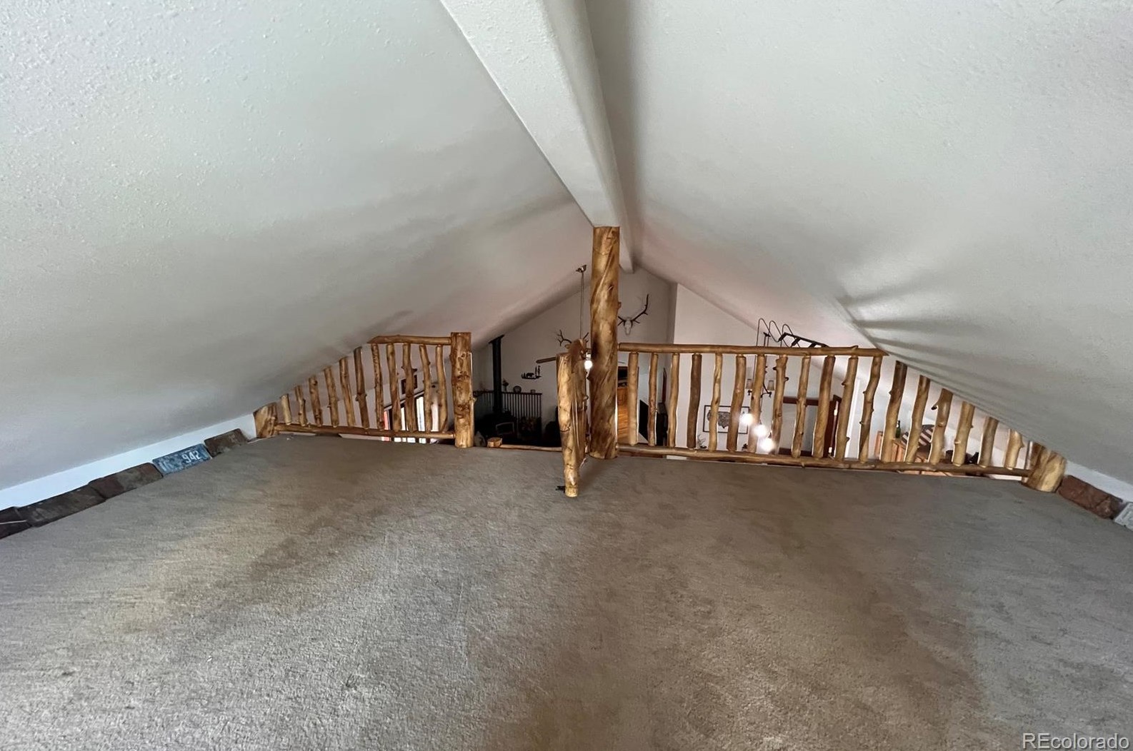 83 Ldg Pole Dr, Arvada CO  80422-8948 exterior