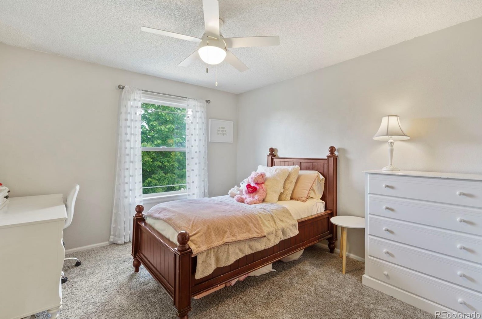 3060 Rhapsody Dr, Colorado Springs CO 80920-4047 exterior