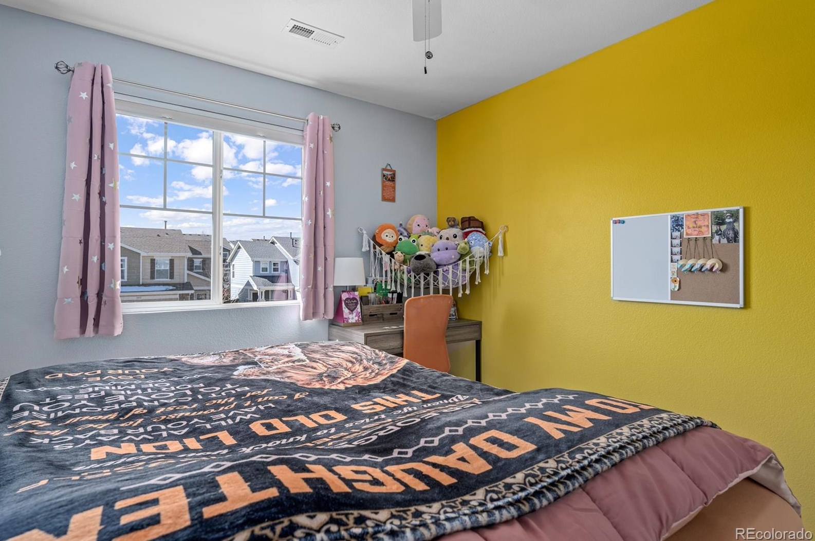 6057 Wescroft Ave, Castle Rock CO  80104-5267 exterior