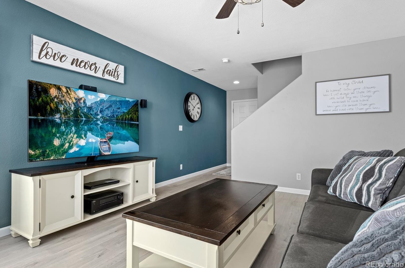 6057 Wescroft Ave, Castle Rock CO  80104-5267 exterior