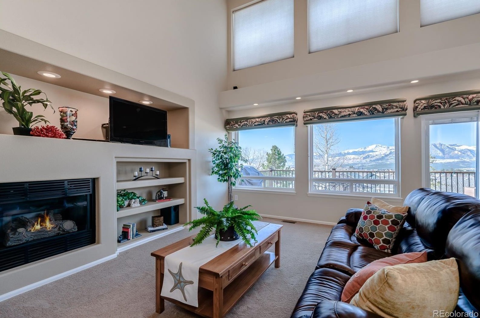 1235 Lawn Lk Trl, Colorado Springs CO 80921-3651 exterior