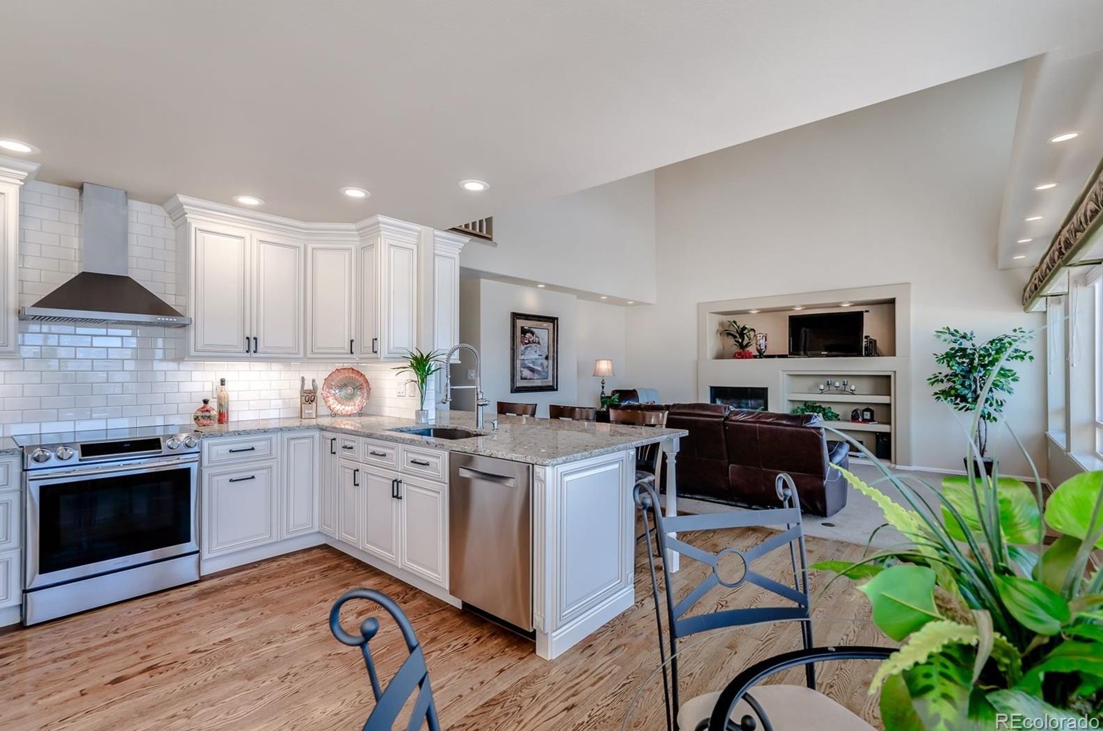 1235 Lawn Lk Trl, Colorado Springs CO 80921-3651 exterior