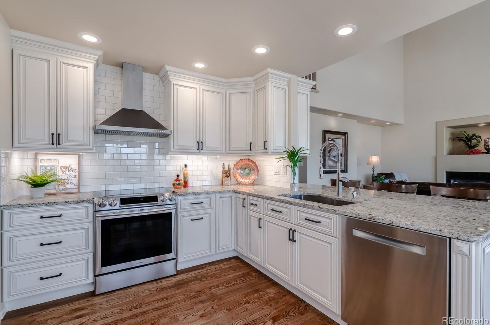 1235 Lawn Lk Trl, Colorado Springs CO 80921-3651 exterior