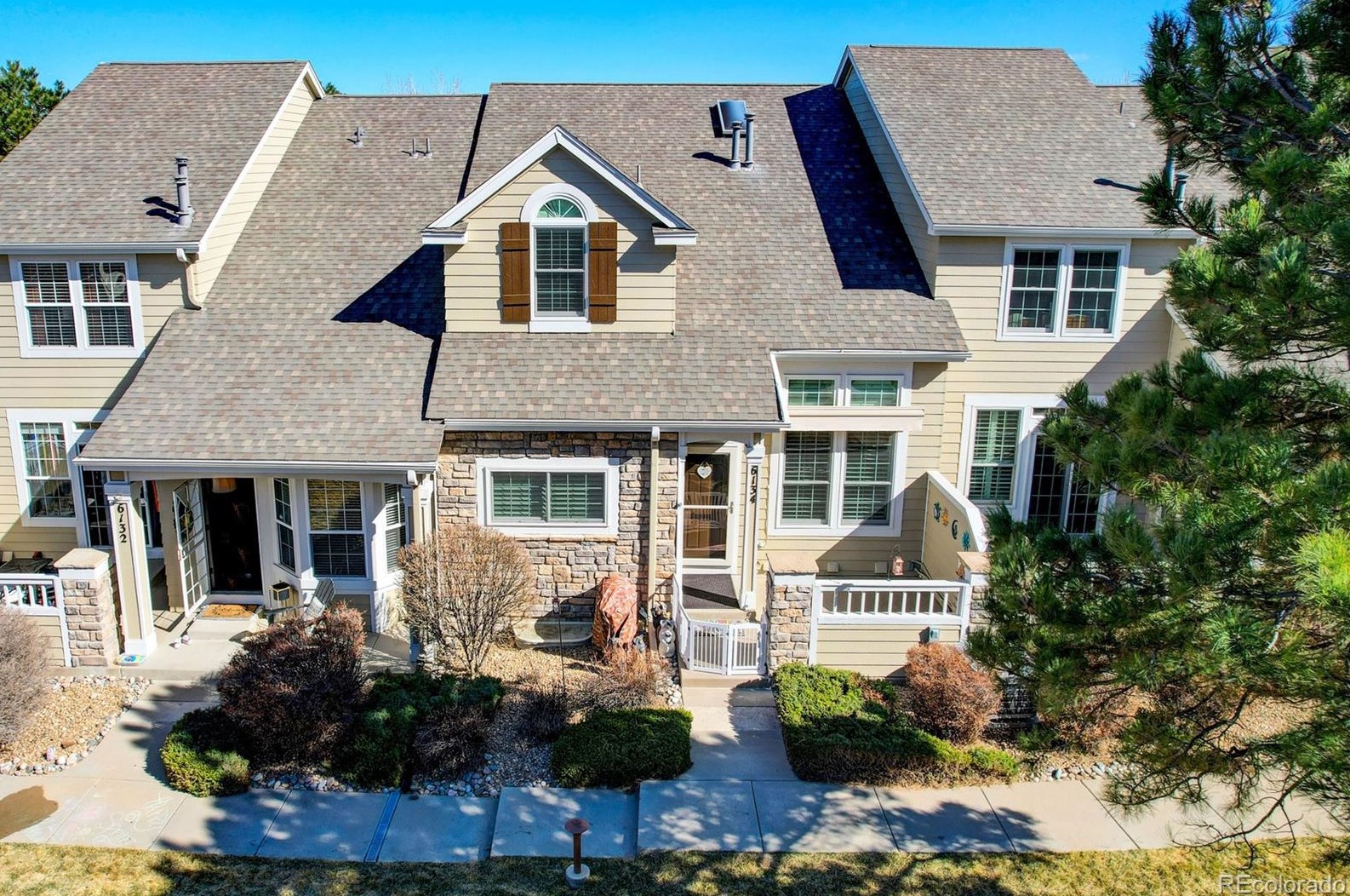 6134 Trailhead Rd, Littleton CO  80130-5329 exterior