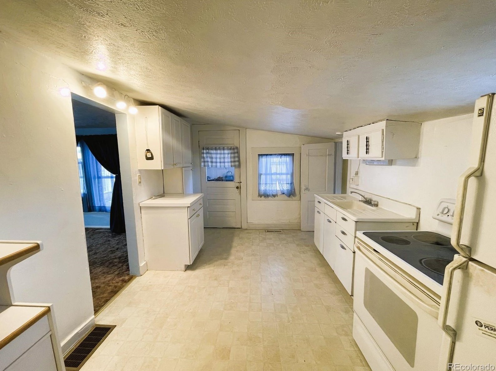 415 5th St, Punkin Center CO  80821-1124 exterior