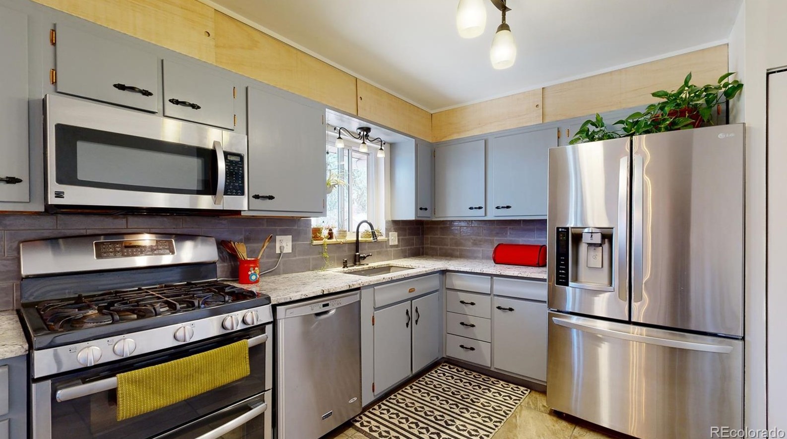 6728 Newman St, Arvada CO  80004-1444 exterior