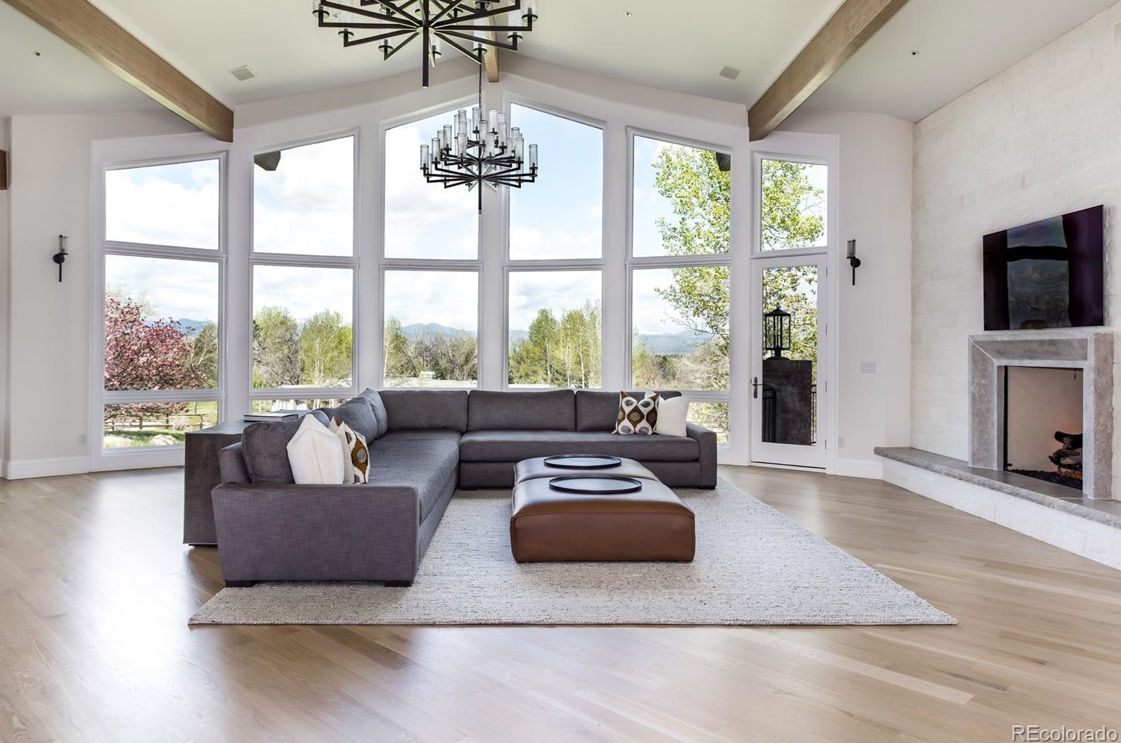 3801 Garden Ave, Littleton CO  80121-1804 exterior