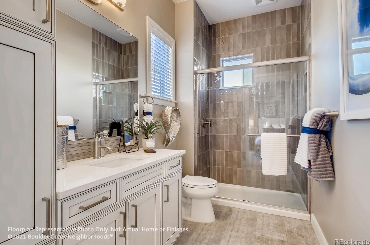 10352 Cooper Dr, Littleton CO 80127-4863 exterior