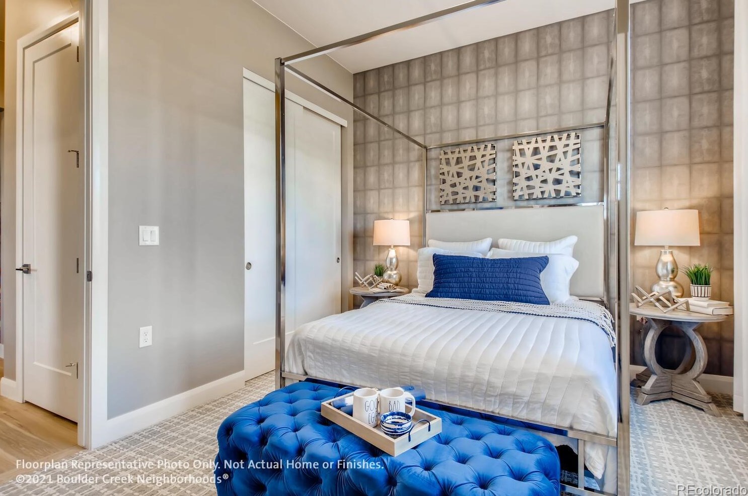 10352 Cooper Dr, Littleton CO 80127-4863 exterior