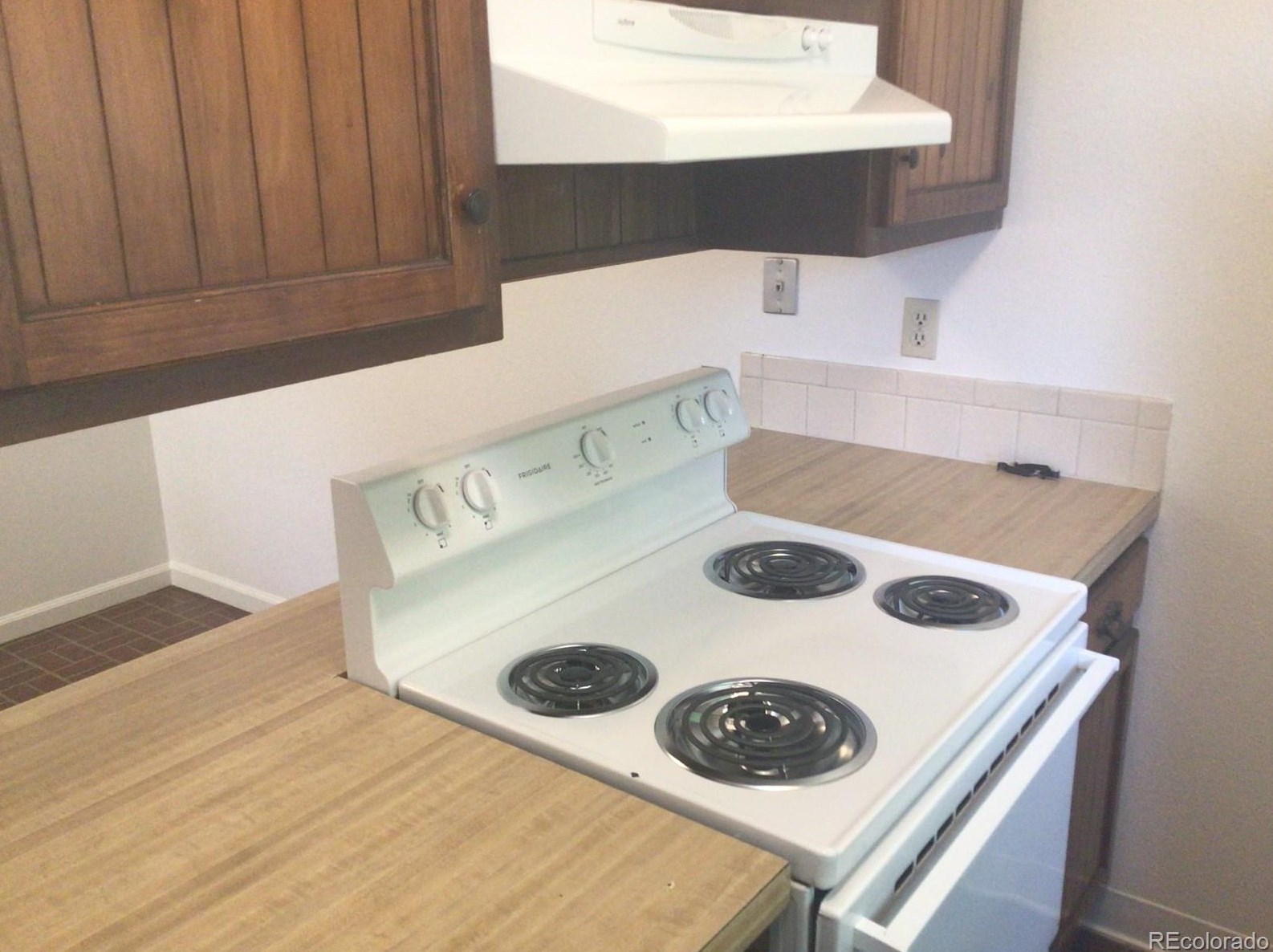 5847 Newcombe Ct, Arvada CO  80004-4720 exterior