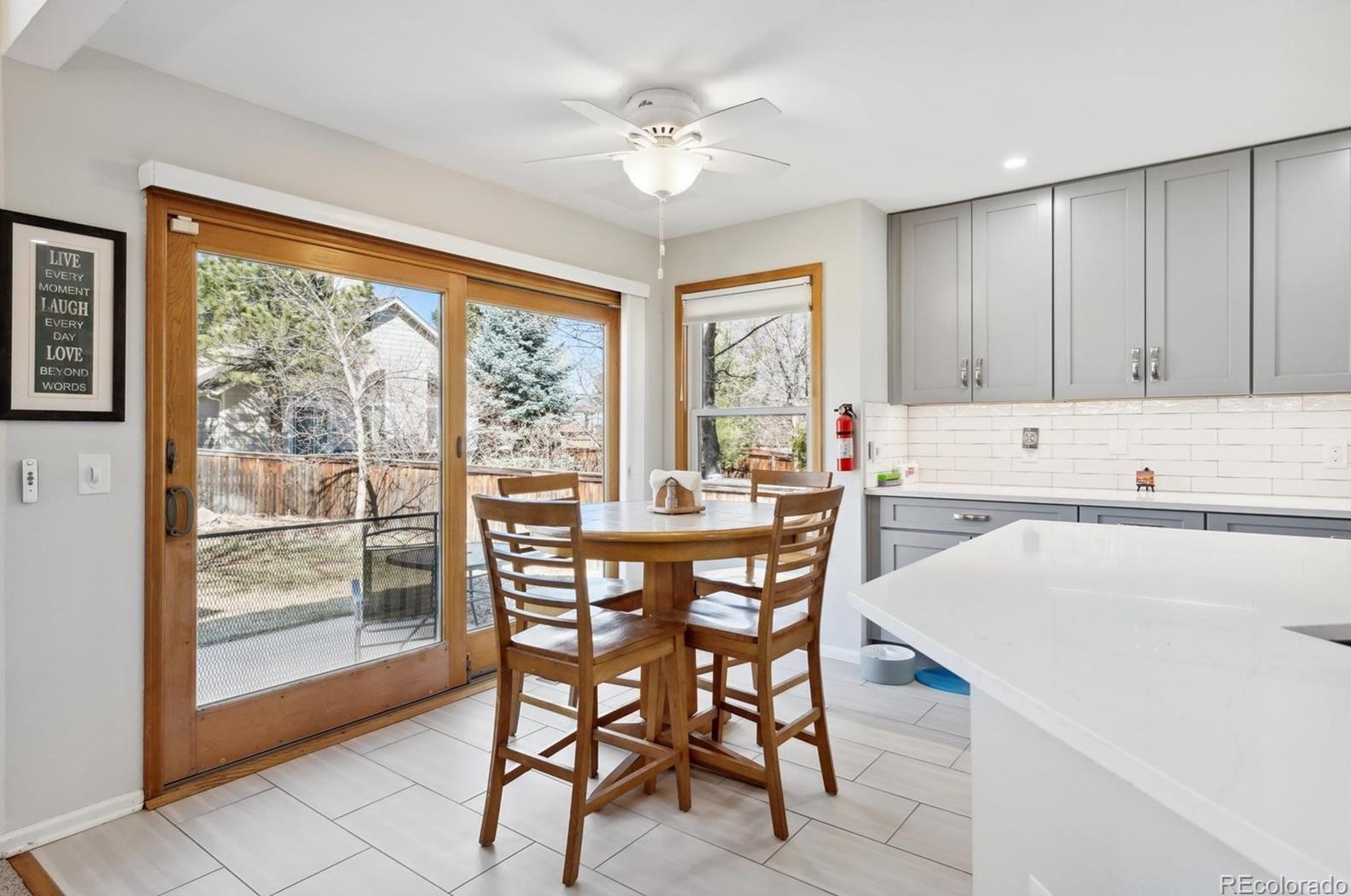 1676 Hermosa Dr, Littleton CO 80126-4213 exterior