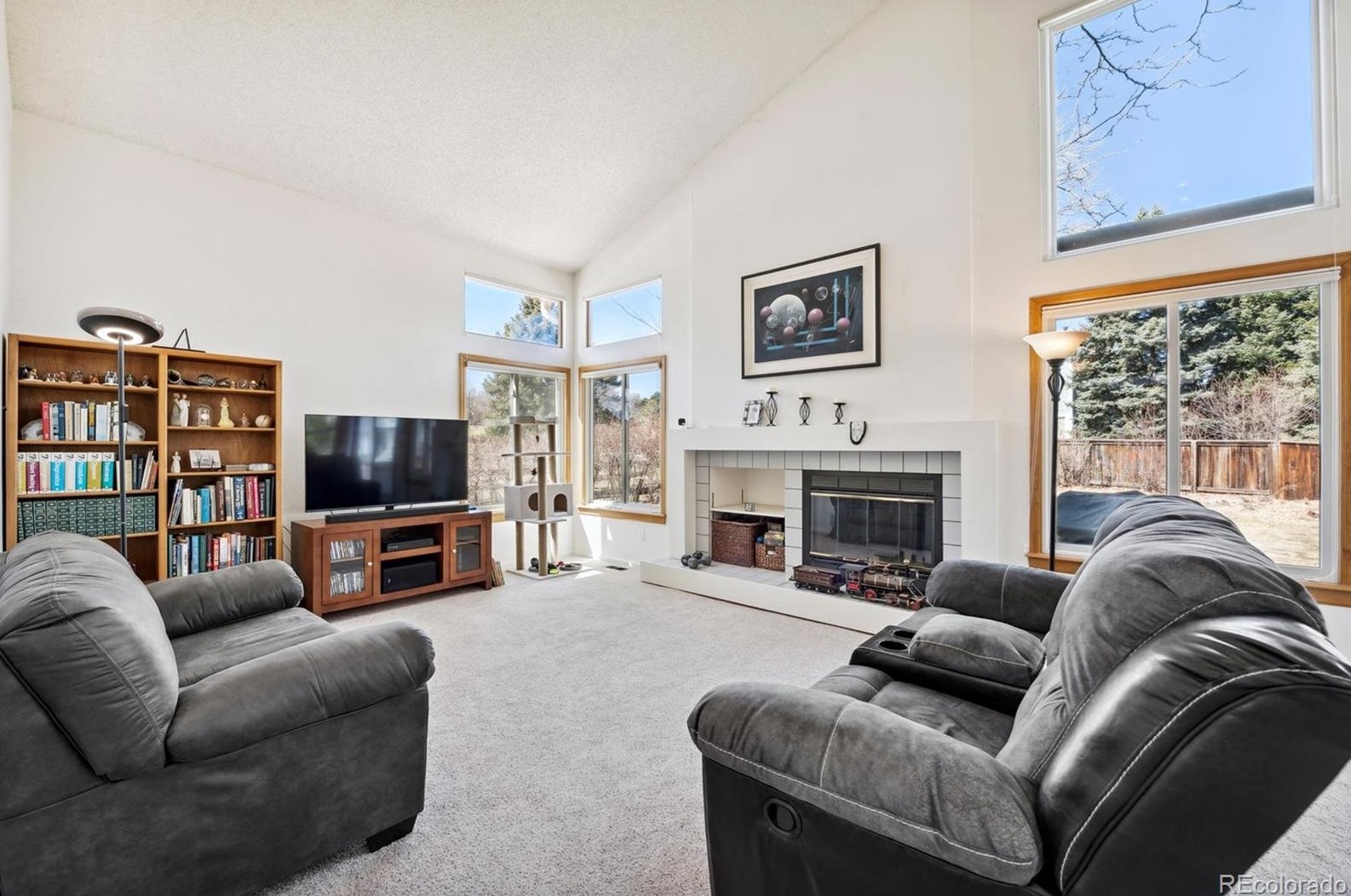 1676 Hermosa Dr, Littleton CO 80126-4213 exterior