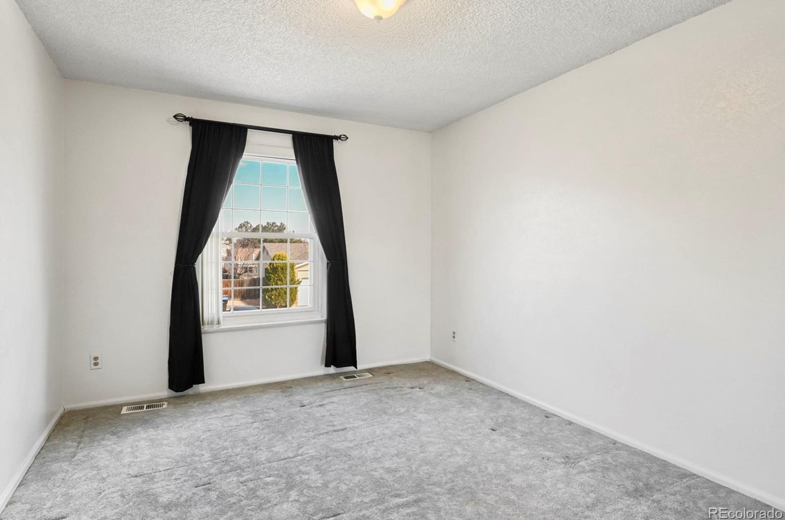 6833 Coors St, Arvada CO  80004-1152 exterior