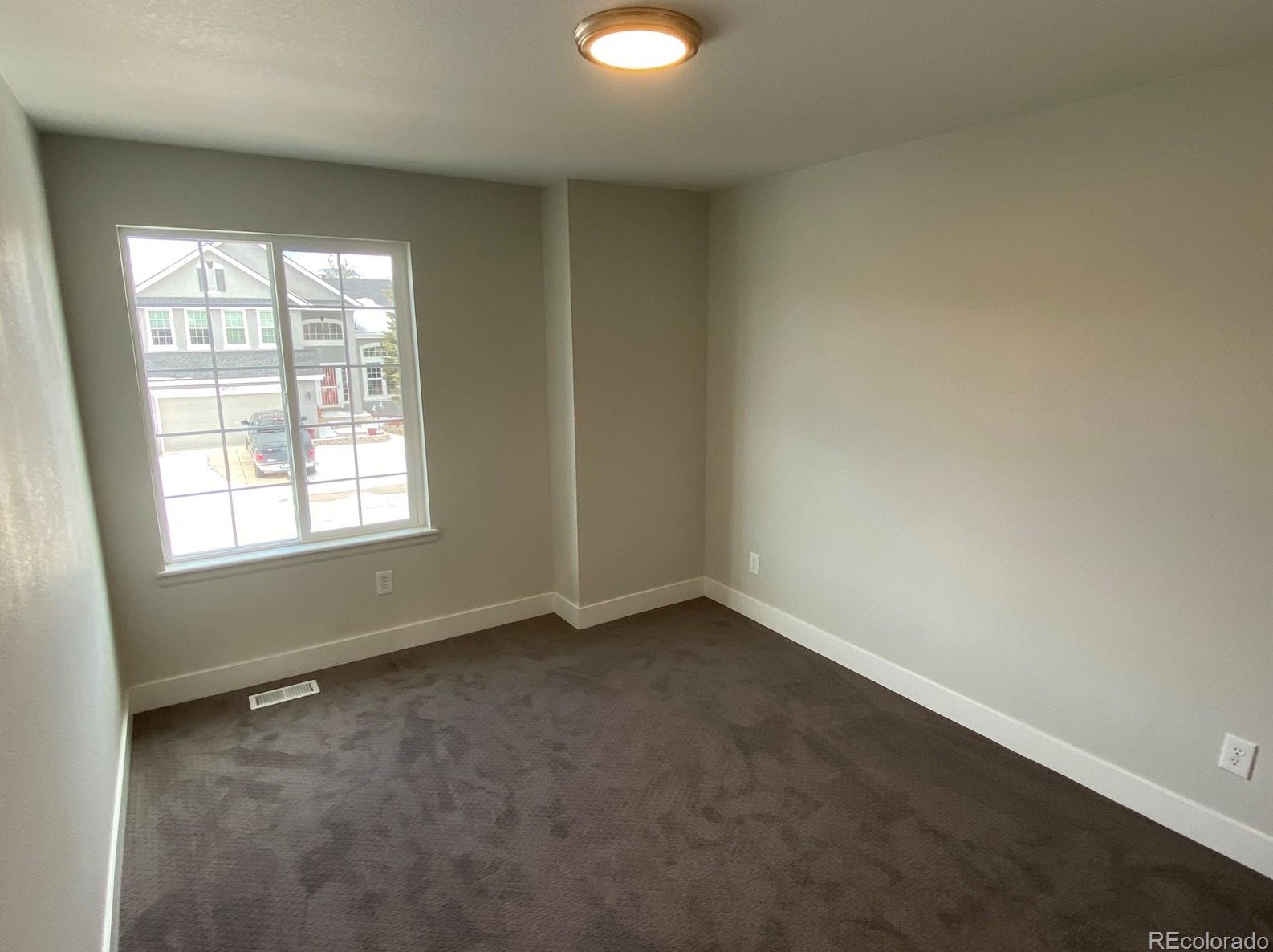 8752 Carr Way, Littleton CO  80128-6965 exterior