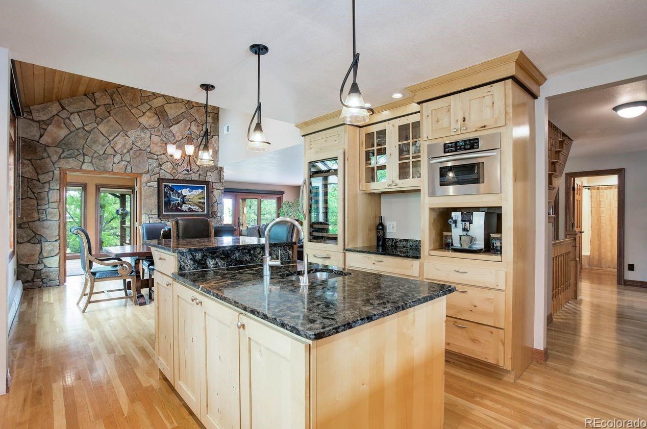 6803 Chatfield Ln, Littleton CO 80125-9612 exterior