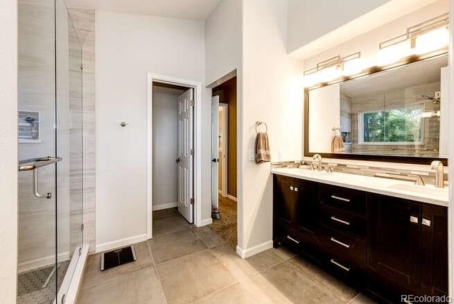 2016 Ashwood Pl, Littleton CO 80129-6320 exterior