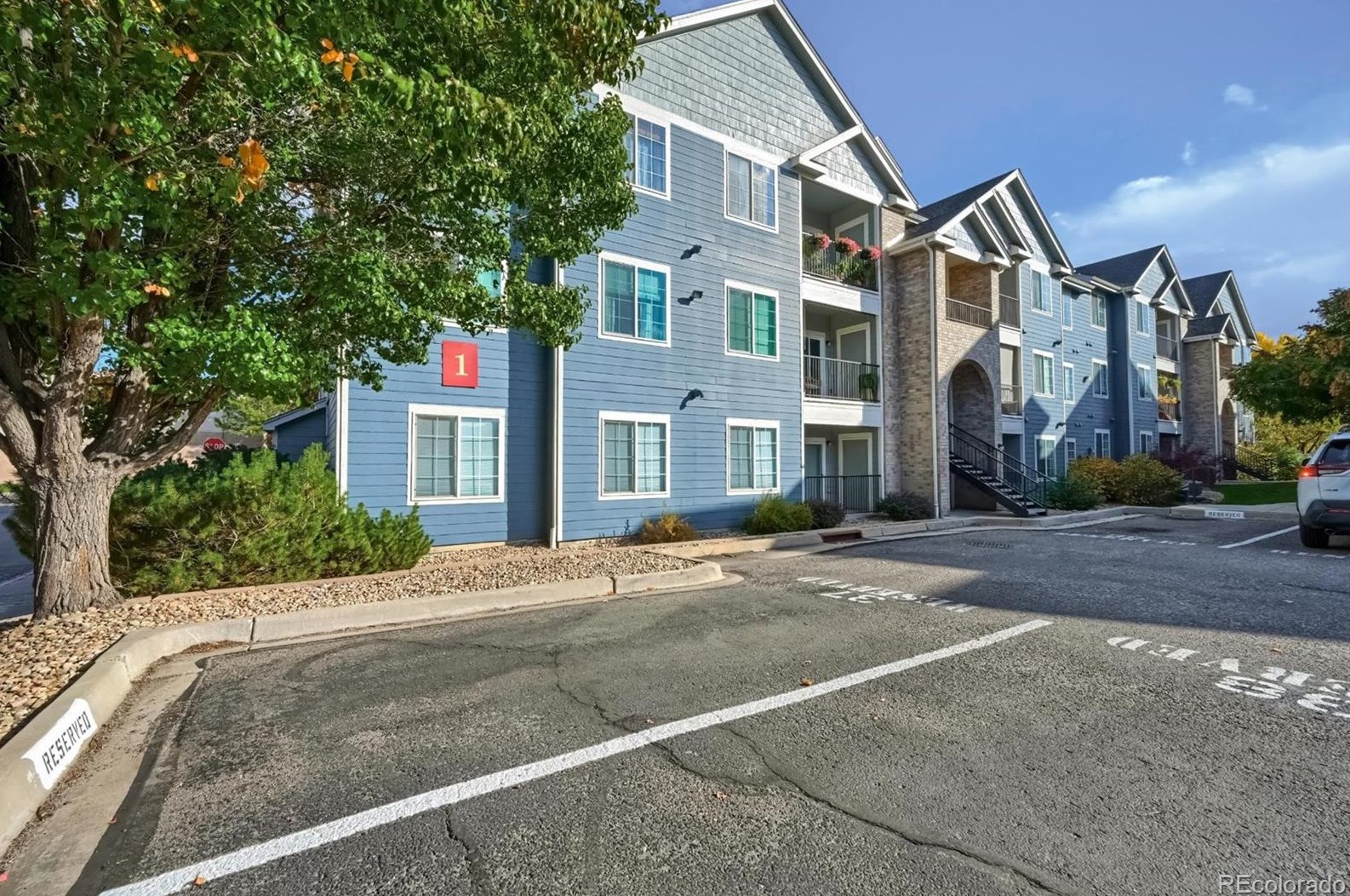 4451 Ammons St, Littleton CO 80123-5449 exterior