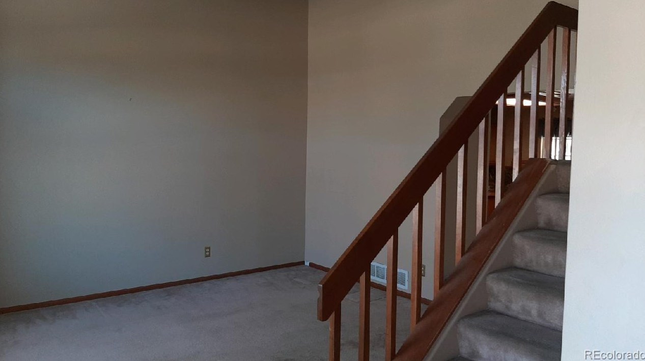 62 Heritage Ave, Castle Rock CO 80104-8823 exterior