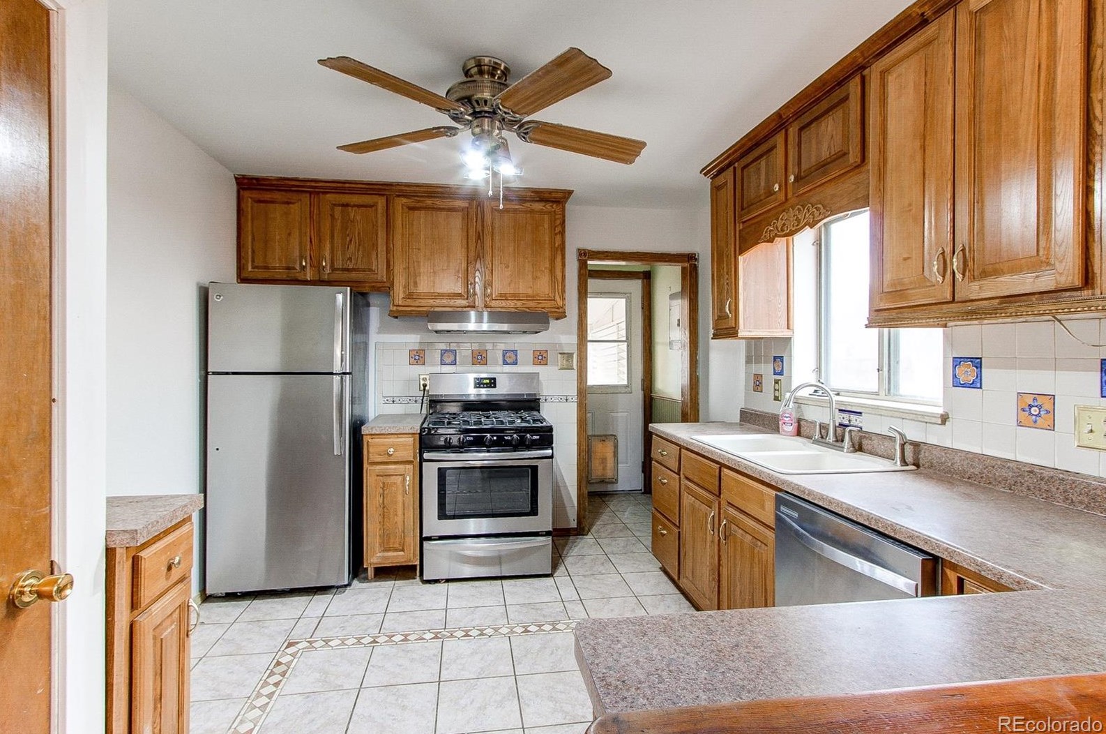 6133 Marshall St, Arvada CO  80003-4948 exterior
