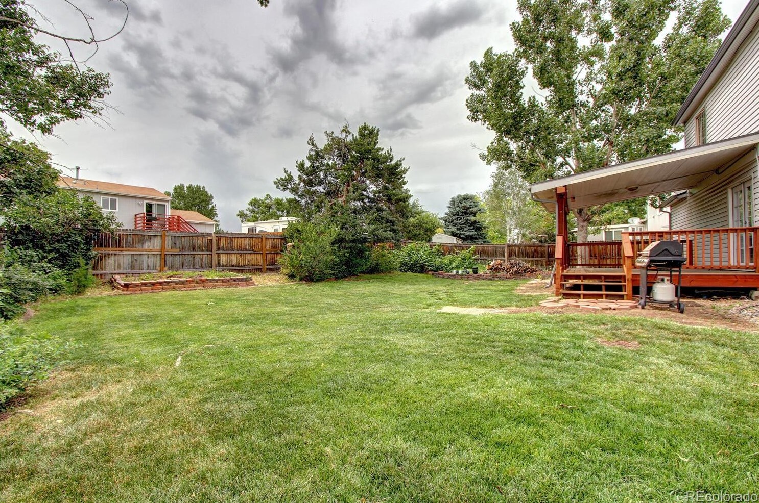 4991 Fld Way, Littleton CO 80127-8528 exterior