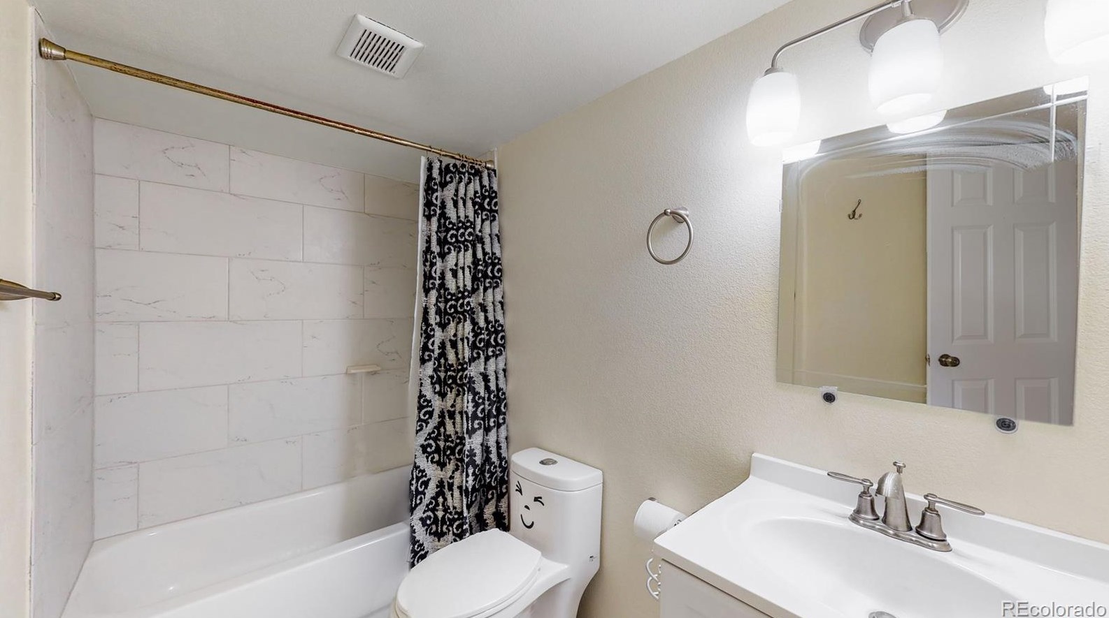 1854 Morningview Ln, Castle Rock CO  80109-3641 exterior