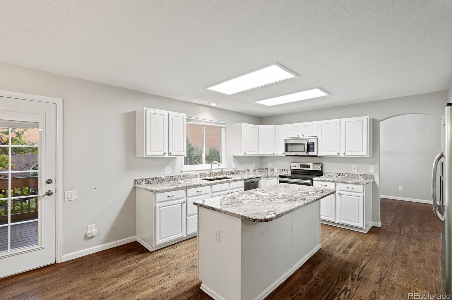 3354 White Oak St, Littleton CO 80129-6307 exterior