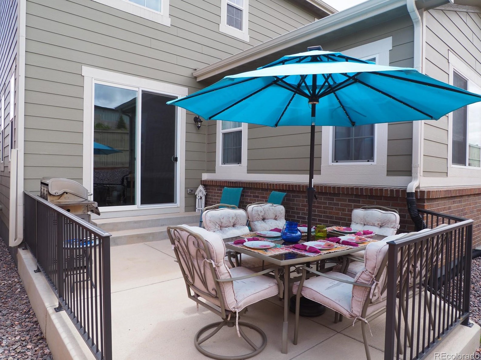 11912 Quarles Ave, Littleton CO 80127 exterior