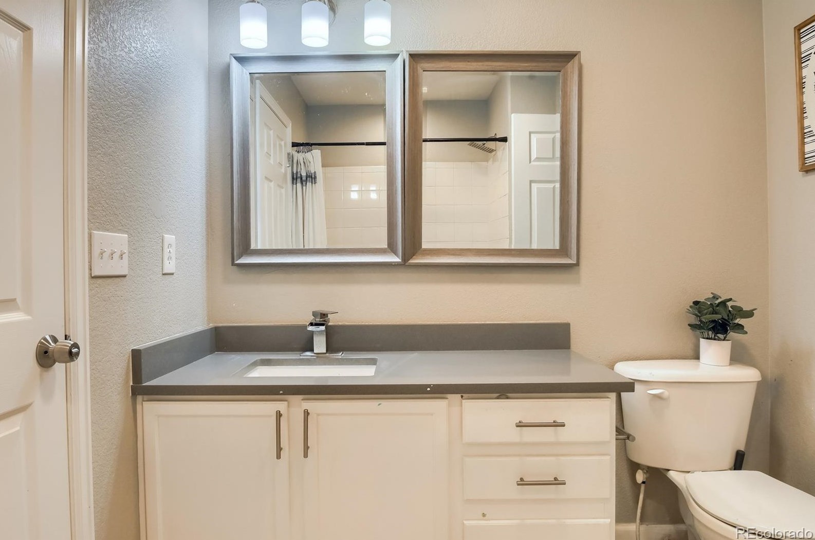 1903 Asoka St, Strasburg CO  80136-7722 exterior