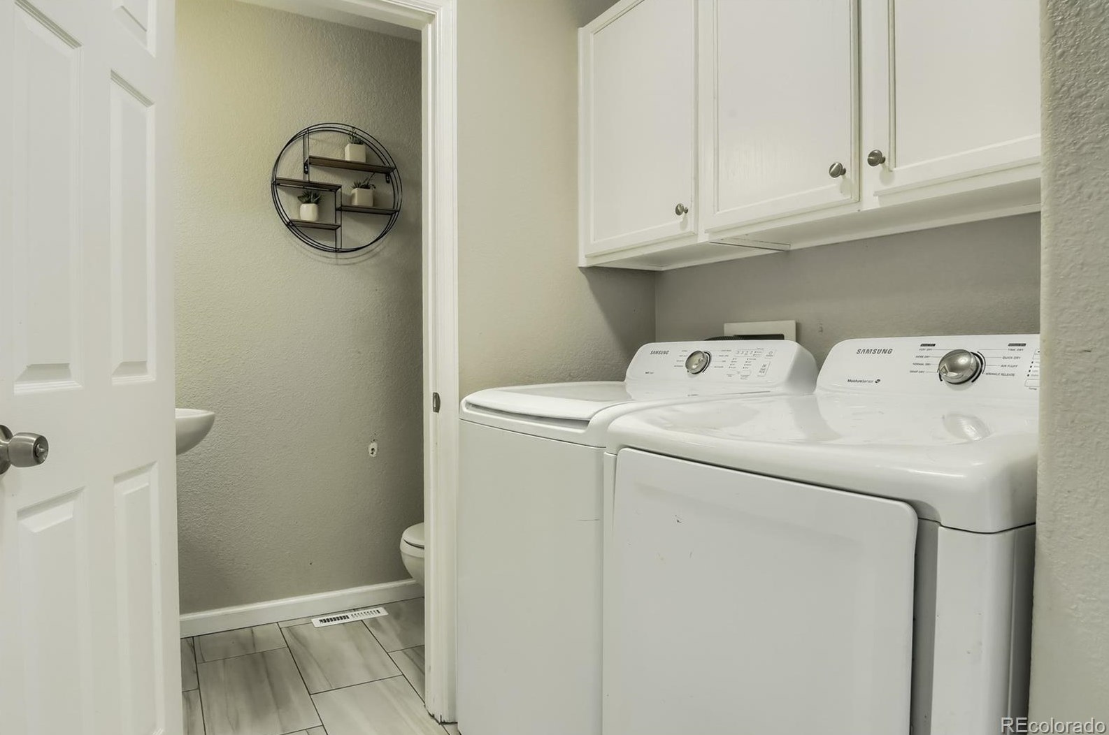 1903 Asoka St, Strasburg CO  80136-7722 exterior