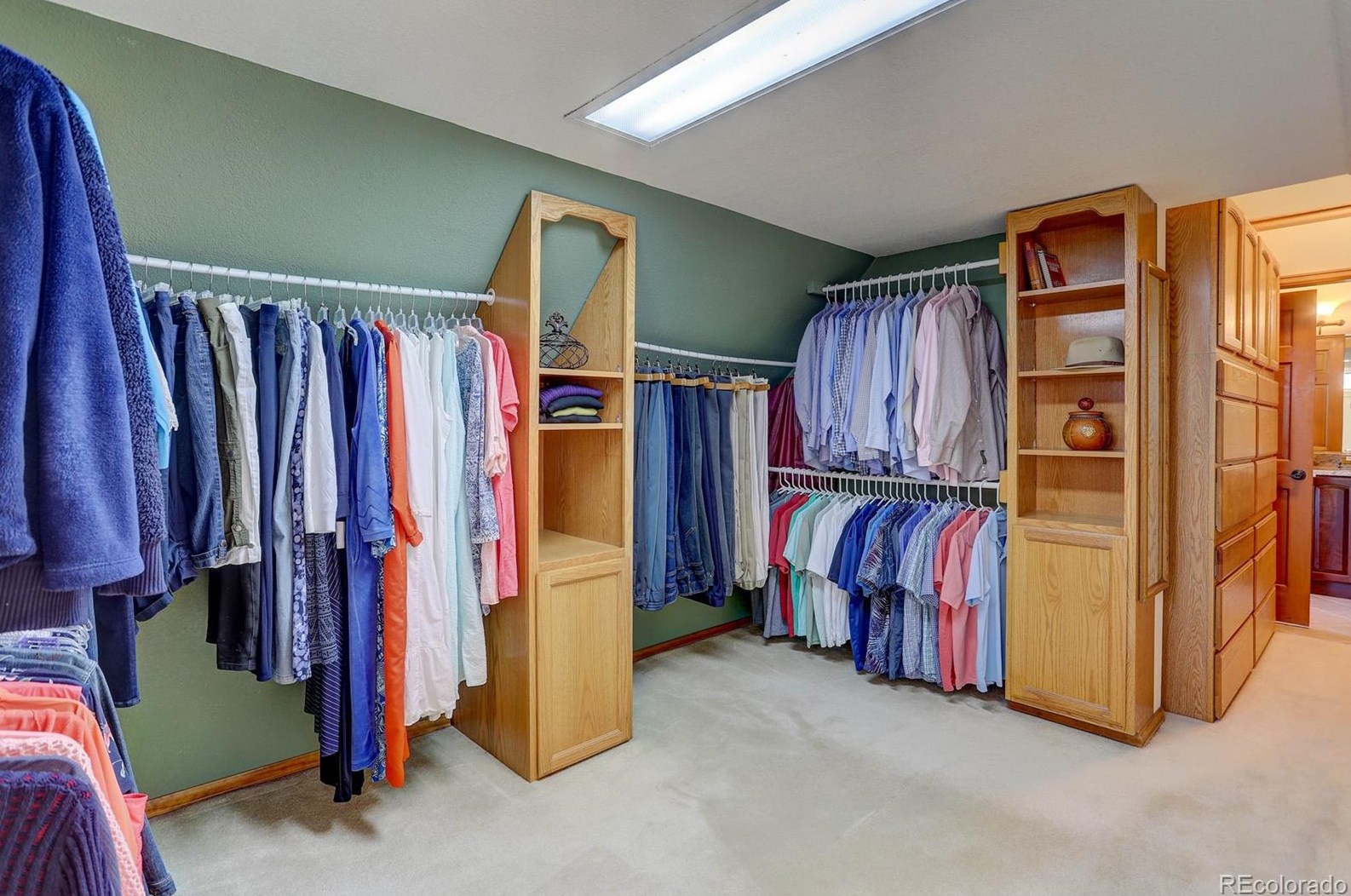 2201 Dry Crk Rd, Littleton CO 80120-8048 exterior