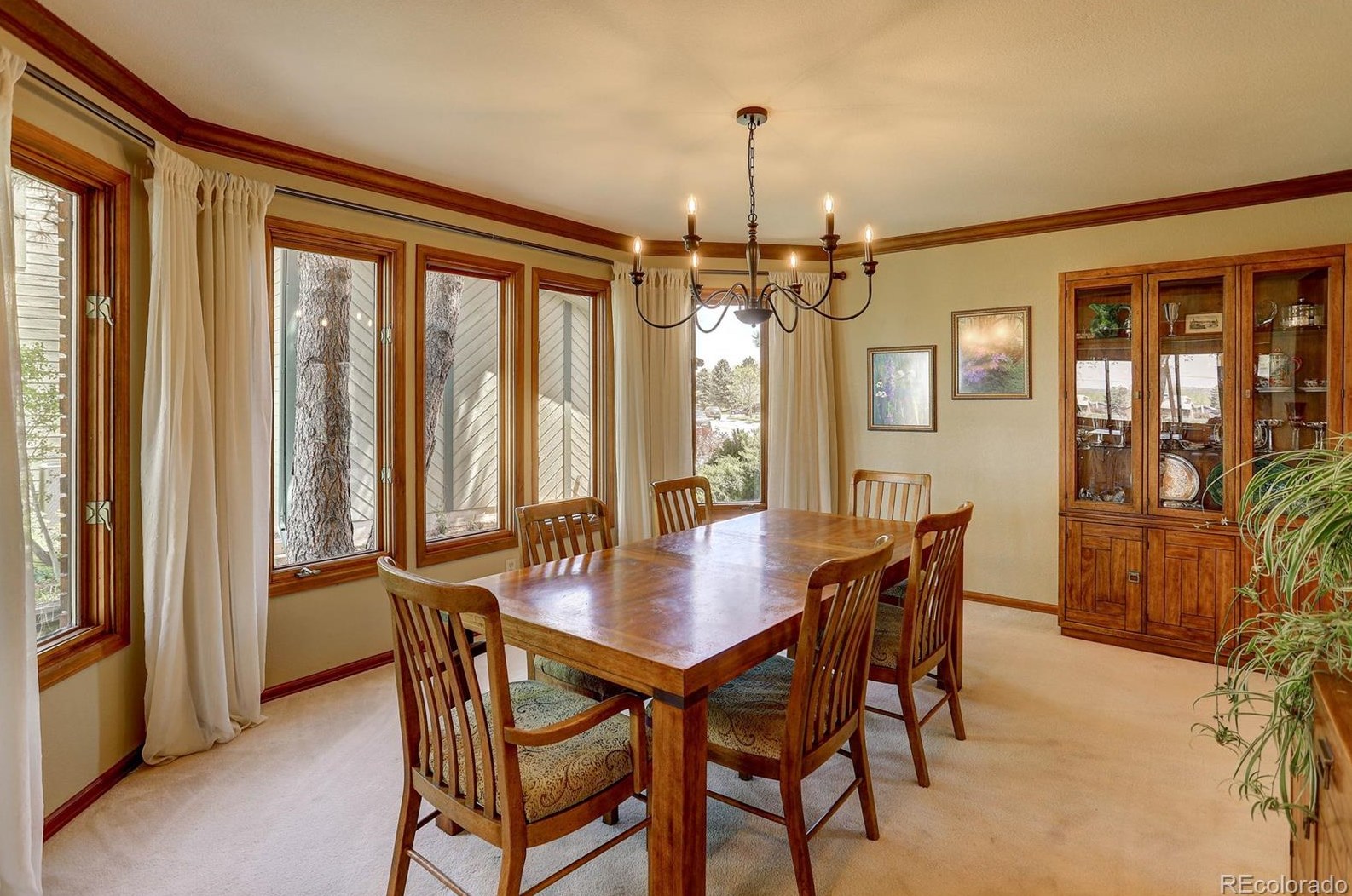 2201 Dry Crk Rd, Littleton CO 80120-8048 exterior