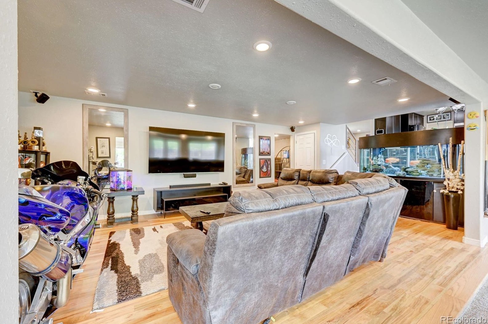 6543 Brentwood Way, Littleton CO 80123-3515 exterior