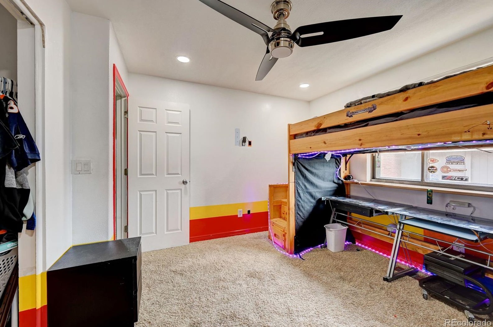 6543 Brentwood Way, Littleton CO 80123-3515 exterior