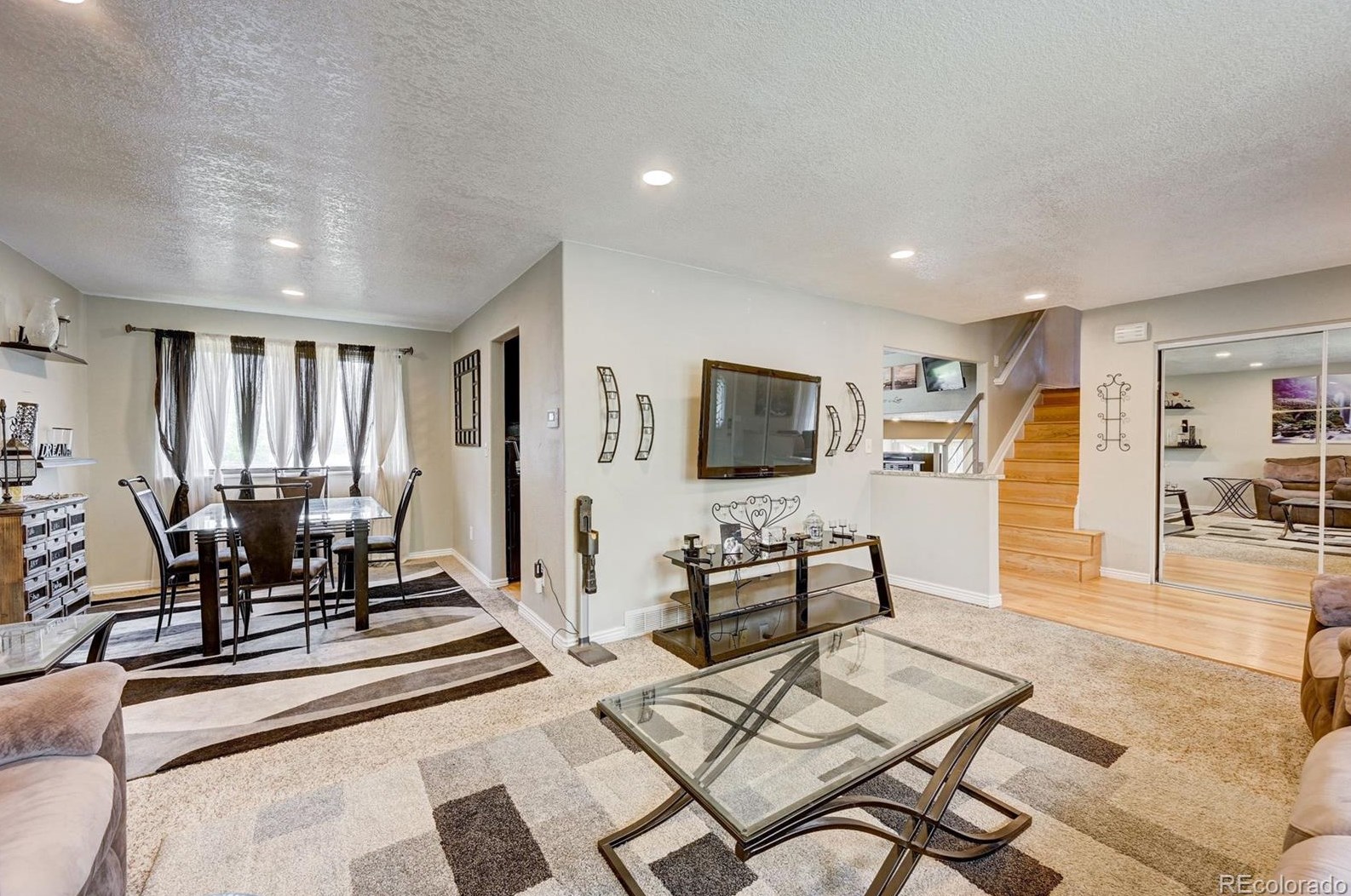 6543 Brentwood Way, Littleton CO 80123-3515 exterior