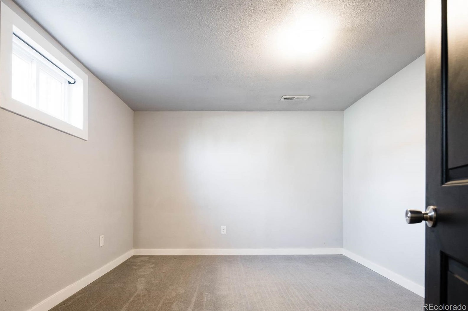 6385 Spotswood Cir, Littleton CO  80120-3149 exterior