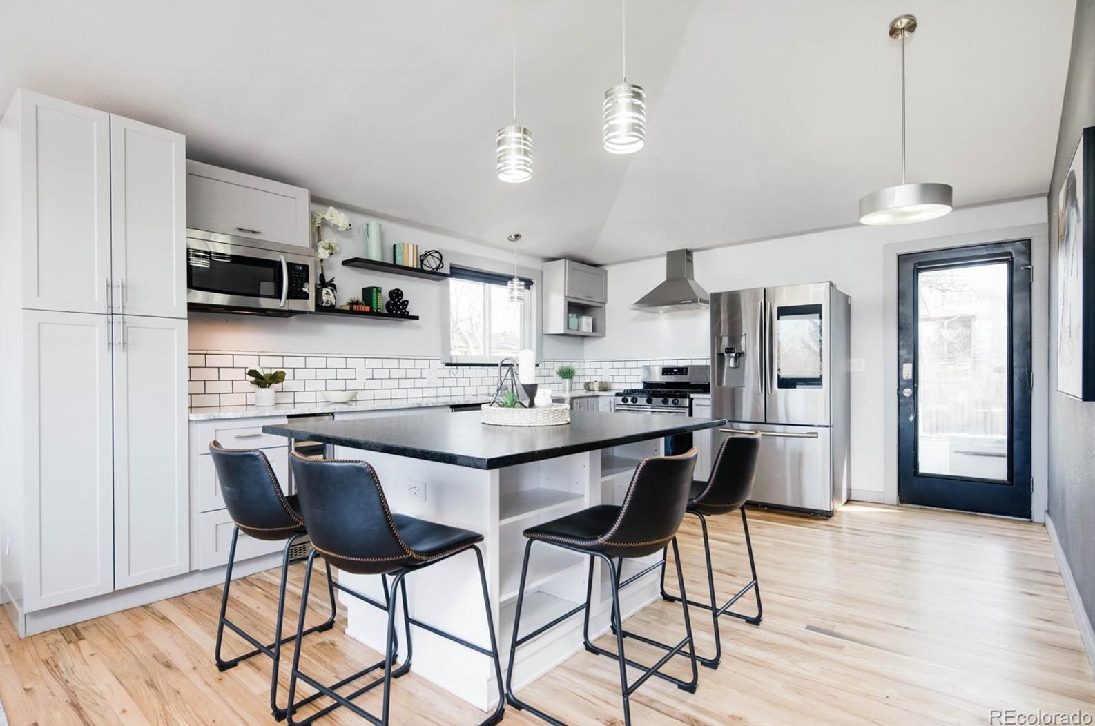 6385 Spotswood Cir, Littleton CO  80120-3149 exterior